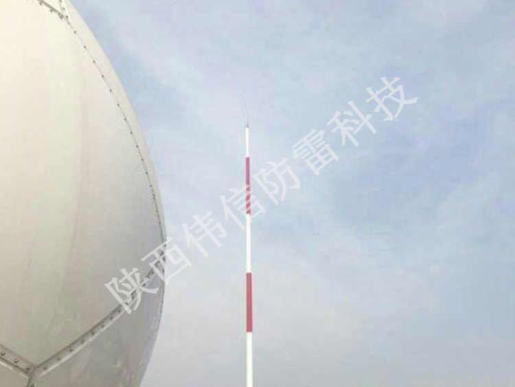 11米玻璃鋼避雷針，機(jī)場專用避雷針產(chǎn)品展示二